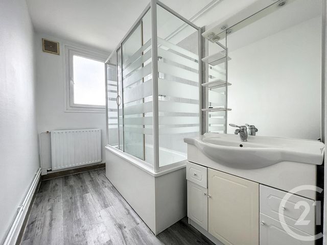 Appartement T3 à louer - 3 pièces - 71.4 m2 - TROYES - 10 - CHAMPAGNE-ARDENNE - Century 21 Martinot Immobilier
