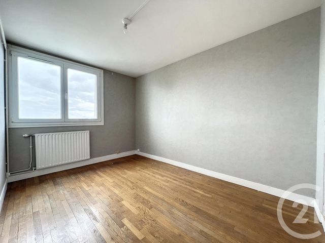 Appartement T3 à louer - 3 pièces - 71.4 m2 - TROYES - 10 - CHAMPAGNE-ARDENNE - Century 21 Martinot Immobilier