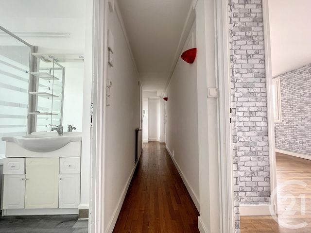 Appartement T3 à louer - 3 pièces - 71.4 m2 - TROYES - 10 - CHAMPAGNE-ARDENNE - Century 21 Martinot Immobilier