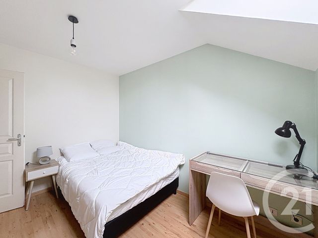 Appartement à louer - 4 pièces - 87.5 m2 - TROYES - 10 - CHAMPAGNE-ARDENNE - Century 21 Martinot Immobilier