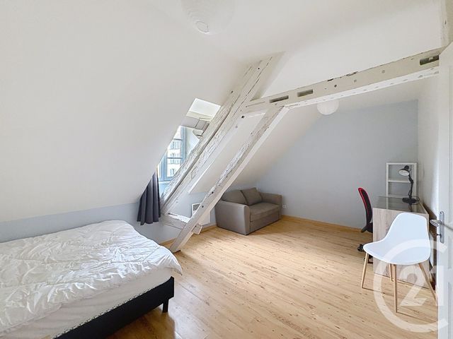Appartement à louer - 4 pièces - 87.5 m2 - TROYES - 10 - CHAMPAGNE-ARDENNE - Century 21 Martinot Immobilier