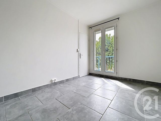 Appartement F2 à louer - 2 pièces - 44.54 m2 - TROYES - 10 - CHAMPAGNE-ARDENNE - Century 21 Martinot Immobilier