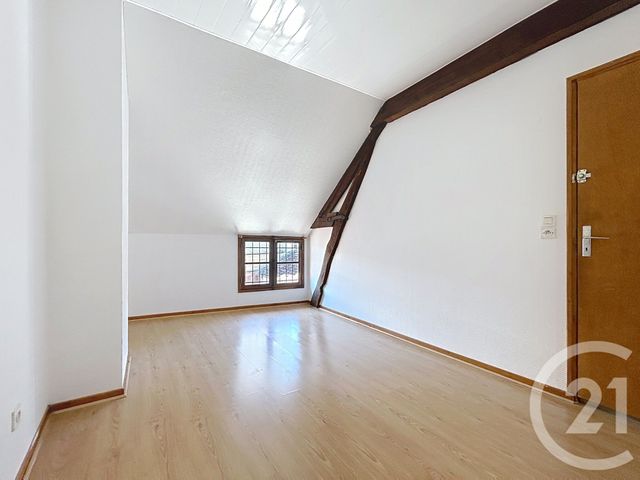 Appartement F3 à louer - 3 pièces - 51.41 m2 - TROYES - 10 - CHAMPAGNE-ARDENNE - Century 21 Martinot Immobilier