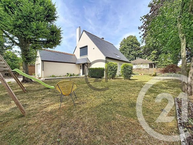 maison à vendre - 6 pièces - 191.0 m2 - ST JULIEN LES VILLAS - 10 - CHAMPAGNE-ARDENNE - Century 21 Martinot Immobilier