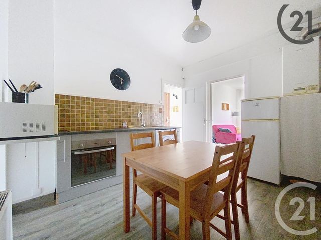 Appartement T2 à louer - 2 pièces - 46.34 m2 - TROYES - 10 - CHAMPAGNE-ARDENNE - Century 21 Martinot Immobilier