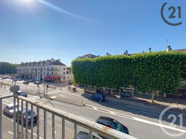 Appartement T2 à louer - 2 pièces - 46.34 m2 - TROYES - 10 - CHAMPAGNE-ARDENNE - Century 21 Martinot Immobilier