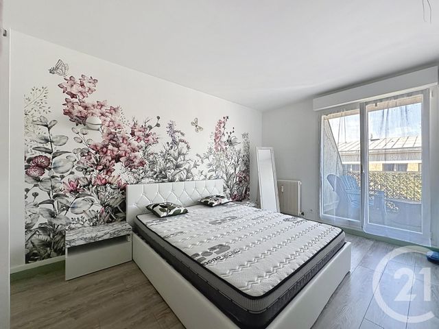 Appartement F2 à vendre - 2 pièces - 44.17 m2 - TROYES - 10 - CHAMPAGNE-ARDENNE - Century 21 Martinot Immobilier