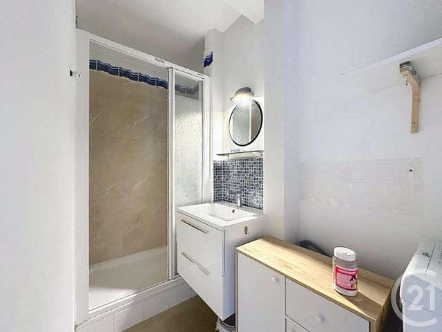 Appartement F2 à vendre - 2 pièces - 44.17 m2 - TROYES - 10 - CHAMPAGNE-ARDENNE - Century 21 Martinot Immobilier