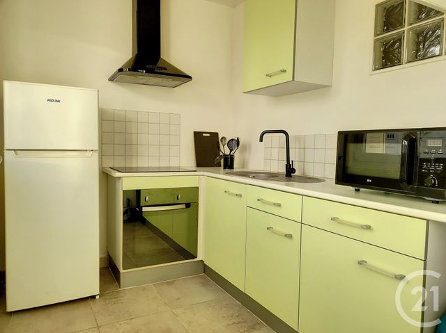 Appartement F3 à louer - 3 pièces - 53.5 m2 - TROYES - 10 - CHAMPAGNE-ARDENNE - Century 21 Martinot Immobilier