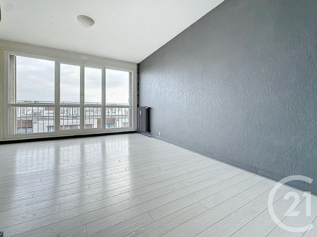 Appartement F1 à louer - 1 pièce - 26.0 m2 - TROYES - 10 - CHAMPAGNE-ARDENNE - Century 21 Martinot Immobilier
