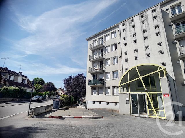Appartement F2 à louer - 2 pièces - 44.0 m2 - 10 - CHAMPAGNE-ARDENNE - Century 21 Martinot Immobilier
