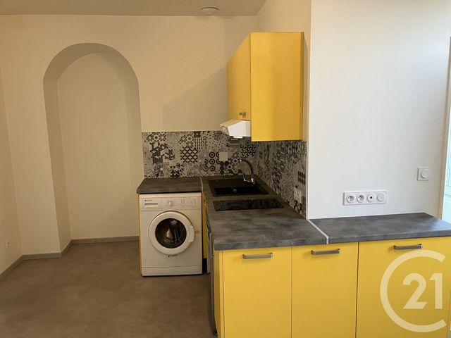 Appartement Studio à louer - 1 pièce - 20.1 m2 - TROYES - 10 - CHAMPAGNE-ARDENNE - Century 21 Martinot Immobilier