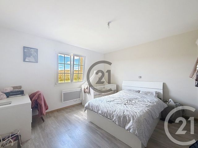 maison à vendre - 6 pièces - 122.0 m2 - CRESANTIGNES - 10 - CHAMPAGNE-ARDENNE - Century 21 Martinot Immobilier