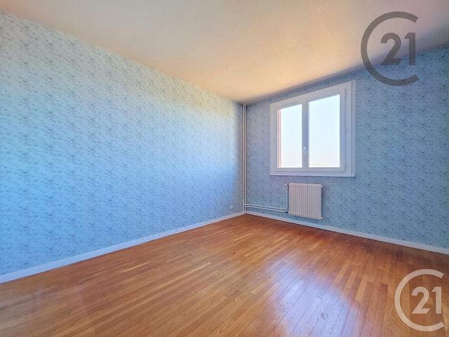 Appartement F5 à vendre - 5 pièces - 99.0 m2 - TROYES - 10 - CHAMPAGNE-ARDENNE - Century 21 Martinot Immobilier