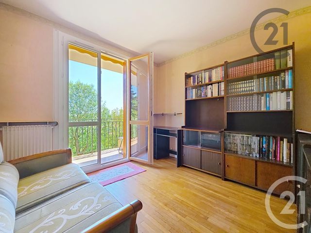 Appartement F5 à vendre - 5 pièces - 99.0 m2 - TROYES - 10 - CHAMPAGNE-ARDENNE - Century 21 Martinot Immobilier