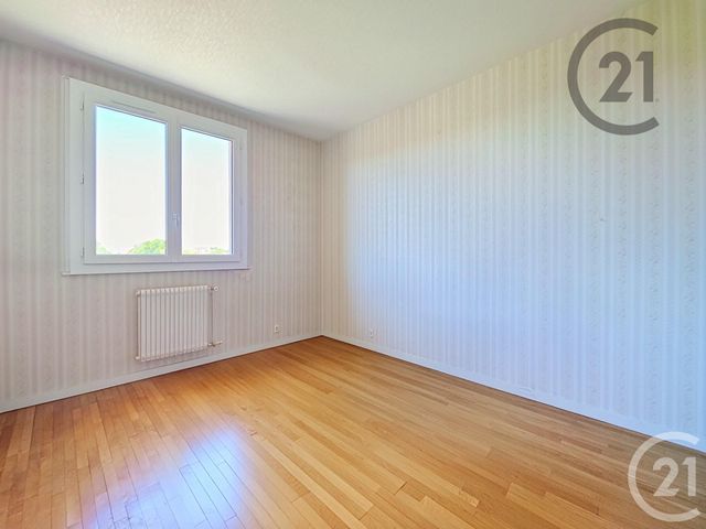Appartement F5 à vendre - 5 pièces - 99.0 m2 - TROYES - 10 - CHAMPAGNE-ARDENNE - Century 21 Martinot Immobilier
