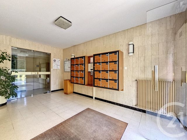 Appartement F5 à vendre - 5 pièces - 99.0 m2 - TROYES - 10 - CHAMPAGNE-ARDENNE - Century 21 Martinot Immobilier