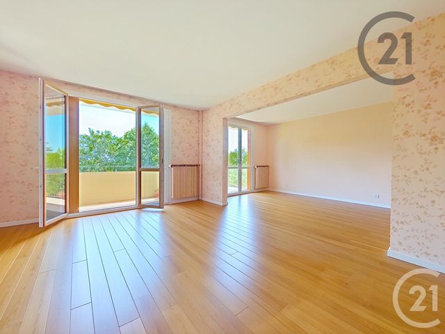 Appartement F5 à vendre - 5 pièces - 99.0 m2 - TROYES - 10 - CHAMPAGNE-ARDENNE - Century 21 Martinot Immobilier