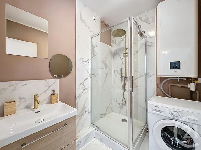 Appartement T4 à louer - 4 pièces - 68.33 m2 - TROYES - 10 - CHAMPAGNE-ARDENNE - Century 21 Martinot Immobilier