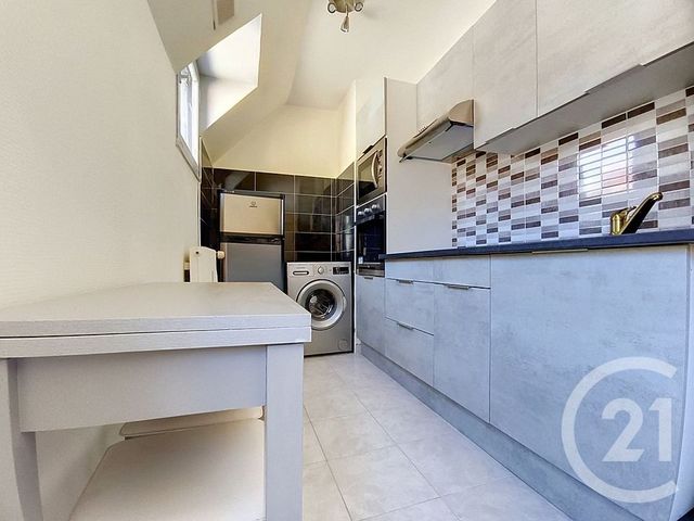 Appartement à vendre - 2 pièces - 27.19 m2 - TROYES - 10 - CHAMPAGNE-ARDENNE - Century 21 Martinot Immobilier