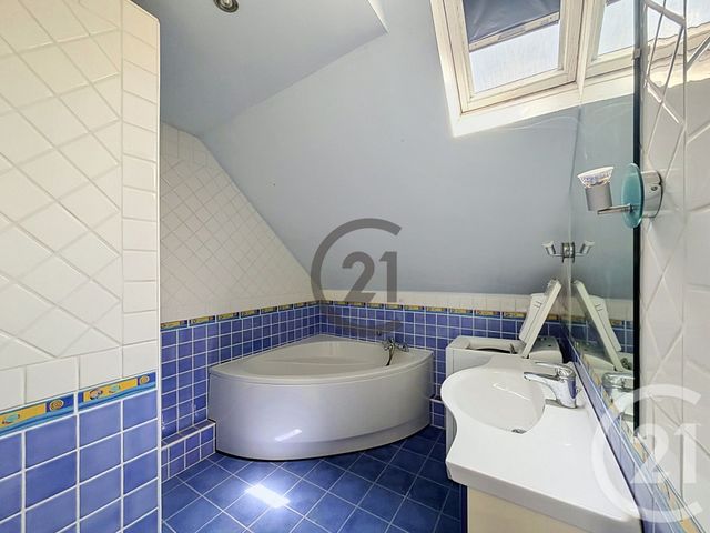 Appartement F3 à vendre - 3 pièces - 60.0 m2 - TROYES - 10 - CHAMPAGNE-ARDENNE - Century 21 Martinot Immobilier