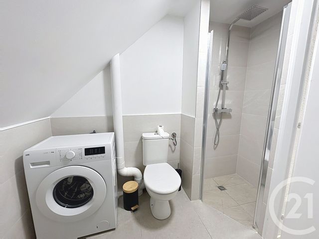 Appartement F1 à louer - 1 pièce - 50.4 m2 - TROYES - 10 - CHAMPAGNE-ARDENNE - Century 21 Martinot Immobilier