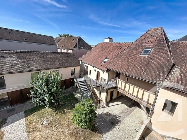 Appartement F1 à louer - 1 pièce - 50.4 m2 - TROYES - 10 - CHAMPAGNE-ARDENNE - Century 21 Martinot Immobilier