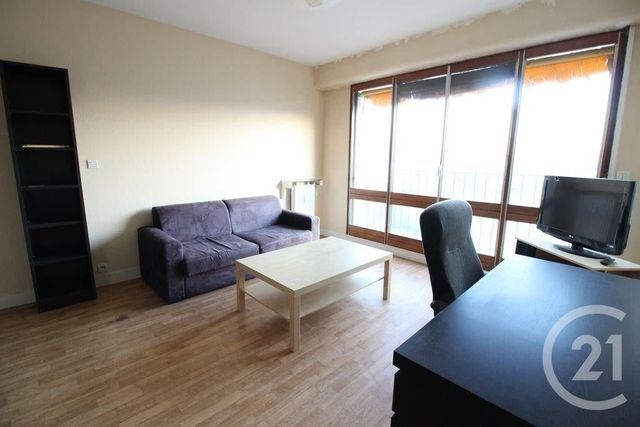Appartement F2 à louer - 2 pièces - 45.56 m2 - TROYES - 10 - CHAMPAGNE-ARDENNE - Century 21 Martinot Immobilier