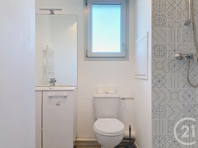 Appartement Studio à louer - 1 pièce - 21.14 m2 - TROYES - 10 - CHAMPAGNE-ARDENNE - Century 21 Martinot Immobilier