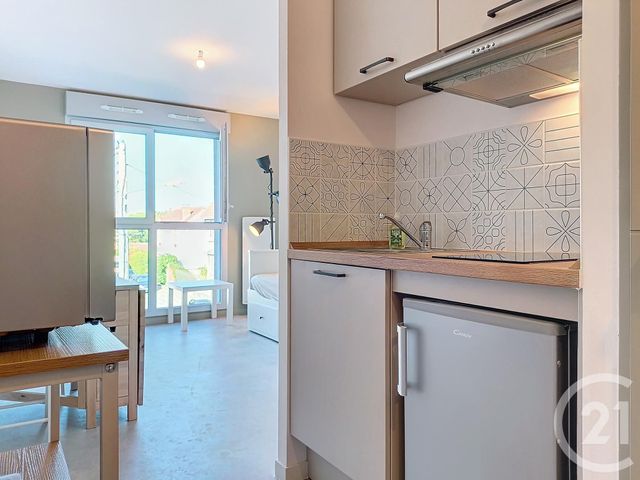 Appartement Studio à louer - 1 pièce - 21.14 m2 - TROYES - 10 - CHAMPAGNE-ARDENNE - Century 21 Martinot Immobilier