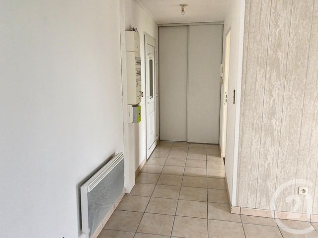 Appartement F2 à louer - 2 pièces - 44.4 m2 - TROYES - 10 - CHAMPAGNE-ARDENNE - Century 21 Martinot Immobilier