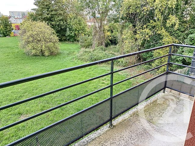 Appartement F2 à louer - 2 pièces - 44.4 m2 - TROYES - 10 - CHAMPAGNE-ARDENNE - Century 21 Martinot Immobilier