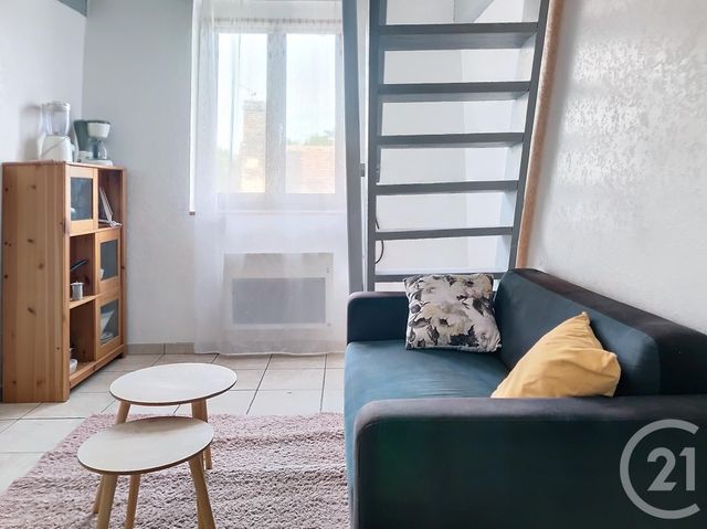Appartement Studio à louer - 1 pièce - 21.01 m2 - TROYES - 10 - CHAMPAGNE-ARDENNE - Century 21 Martinot Immobilier