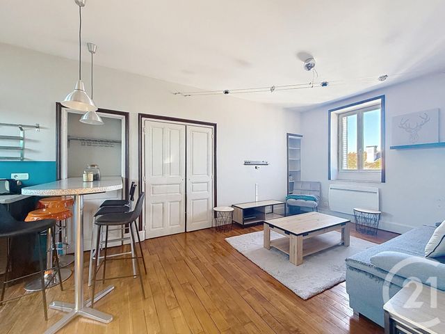 Appartement F2 à vendre - 2 pièces - 52.0 m2 - TROYES - 10 - CHAMPAGNE-ARDENNE - Century 21 Martinot Immobilier