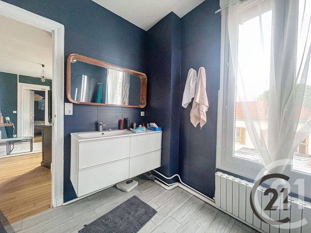 Appartement Duplex à vendre - 5 pièces - 119.68 m2 - TROYES - 10 - CHAMPAGNE-ARDENNE - Century 21 Martinot Immobilier