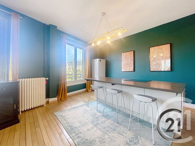 Appartement Duplex à vendre - 5 pièces - 119.68 m2 - TROYES - 10 - CHAMPAGNE-ARDENNE - Century 21 Martinot Immobilier