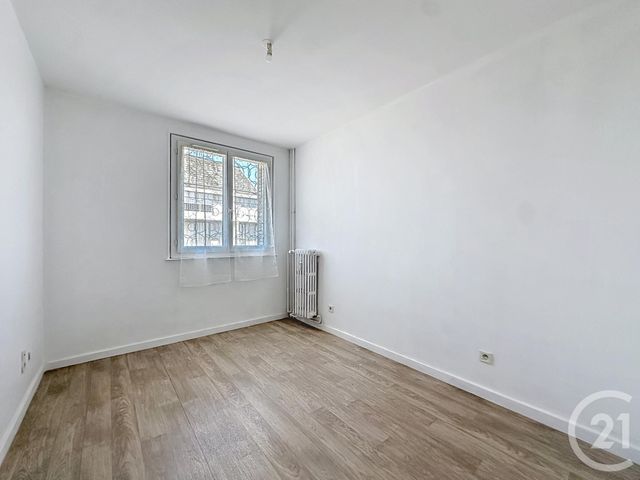 Appartement F5 à vendre - 5 pièces - 83.86 m2 - TROYES - 10 - CHAMPAGNE-ARDENNE - Century 21 Martinot Immobilier