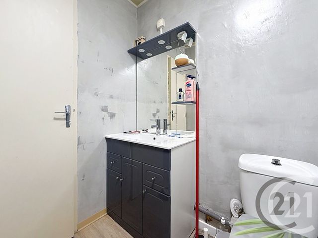 Appartement F2 à vendre - 2 pièces - 28.0 m2 - STE SAVINE - 10 - CHAMPAGNE-ARDENNE - Century 21 Martinot Immobilier