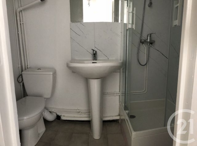 Appartement Duplex à louer - 2 pièces - 26.58 m2 - TROYES - 10 - CHAMPAGNE-ARDENNE - Century 21 Martinot Immobilier