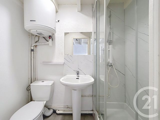 Appartement Duplex à louer - 2 pièces - 26.58 m2 - TROYES - 10 - CHAMPAGNE-ARDENNE - Century 21 Martinot Immobilier