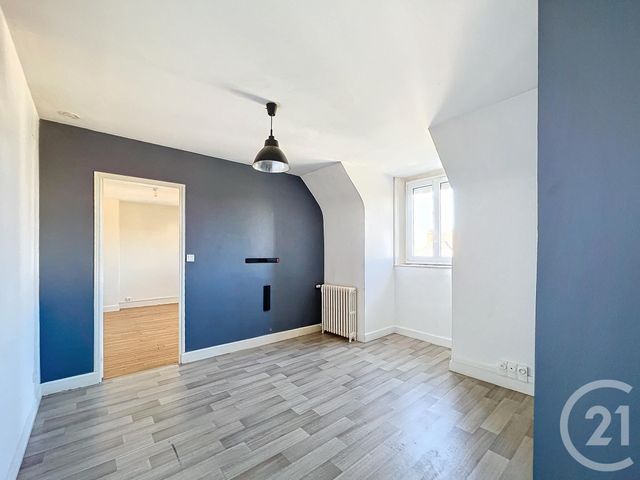 Appartement à louer - 2 pièces - 43.0 m2 - TROYES - 10 - CHAMPAGNE-ARDENNE - Century 21 Martinot Immobilier