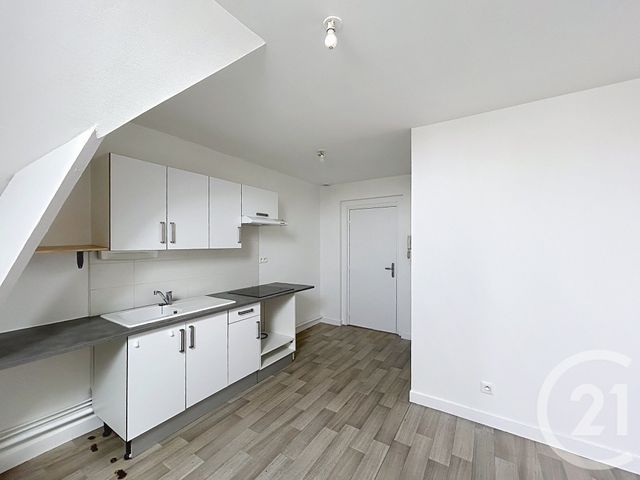 Appartement à louer - 2 pièces - 43.0 m2 - TROYES - 10 - CHAMPAGNE-ARDENNE - Century 21 Martinot Immobilier