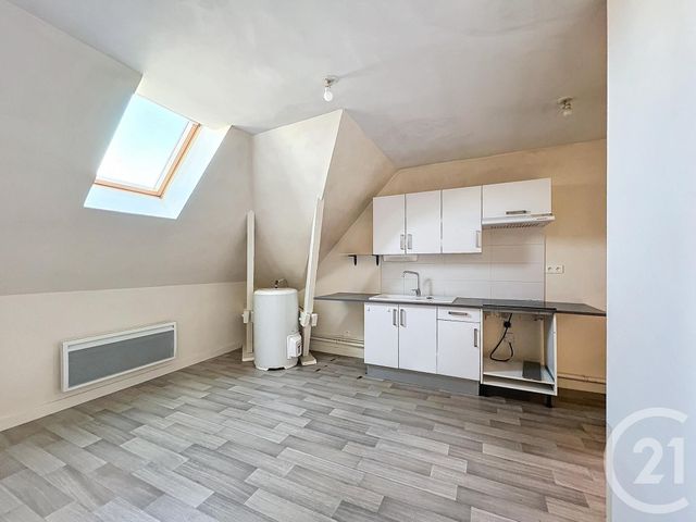 Appartement à louer - 2 pièces - 43.0 m2 - TROYES - 10 - CHAMPAGNE-ARDENNE - Century 21 Martinot Immobilier