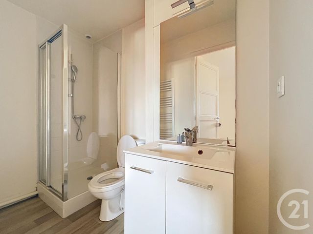 Appartement à louer - 2 pièces - 43.0 m2 - TROYES - 10 - CHAMPAGNE-ARDENNE - Century 21 Martinot Immobilier
