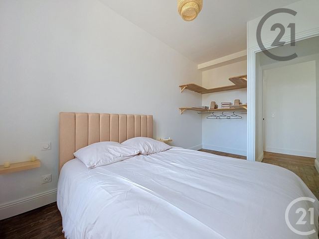 Appartement F5 à vendre - 5 pièces - 85.62 m2 - STE SAVINE - 10 - CHAMPAGNE-ARDENNE - Century 21 Martinot Immobilier