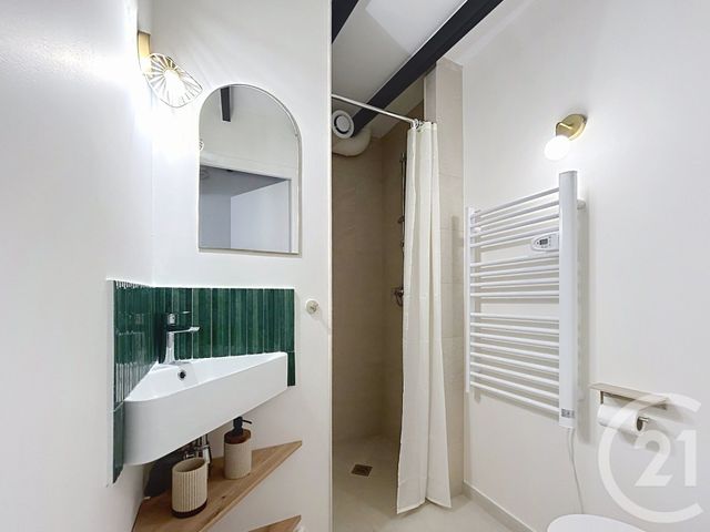 Appartement F2 à louer - 2 pièces - 23.5 m2 - TROYES - 10 - CHAMPAGNE-ARDENNE - Century 21 Martinot Immobilier