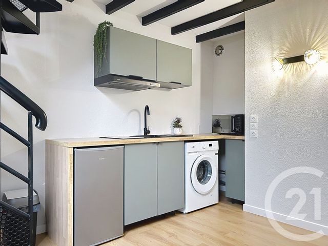 Appartement F2 à louer - 2 pièces - 21.0 m2 - TROYES - 10 - CHAMPAGNE-ARDENNE - Century 21 Martinot Immobilier