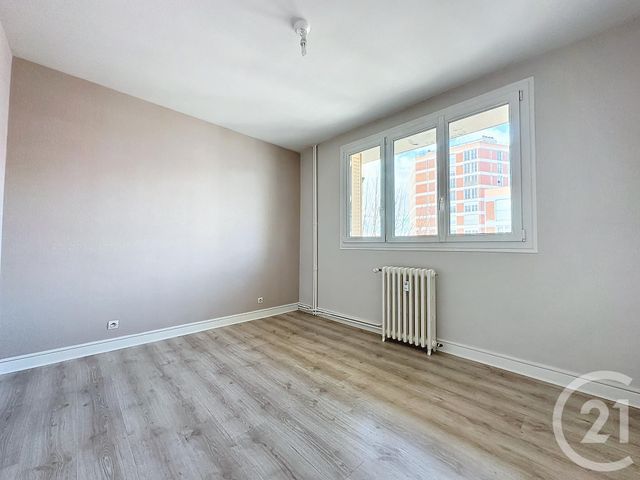 Appartement F3 à louer - 3 pièces - 54.0 m2 - TROYES - 10 - CHAMPAGNE-ARDENNE - Century 21 Martinot Immobilier
