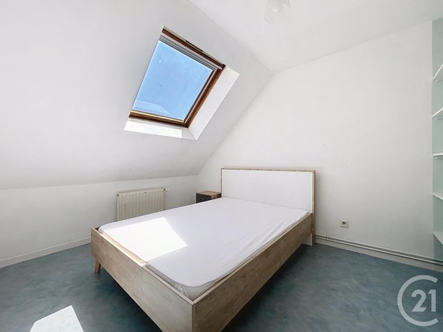 Appartement F2 à louer - 2 pièces - 40.0 m2 - STE SAVINE - 10 - CHAMPAGNE-ARDENNE - Century 21 Martinot Immobilier