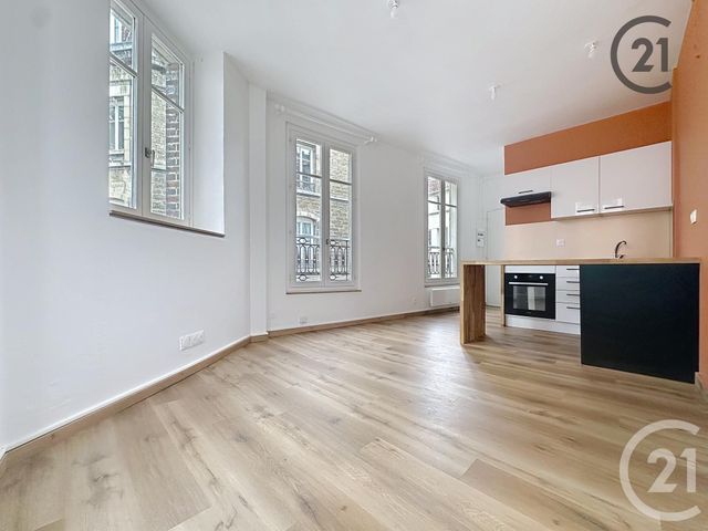 Appartement F2 à louer - 2 pièces - 38.0 m2 - TROYES - 10 - CHAMPAGNE-ARDENNE - Century 21 Martinot Immobilier